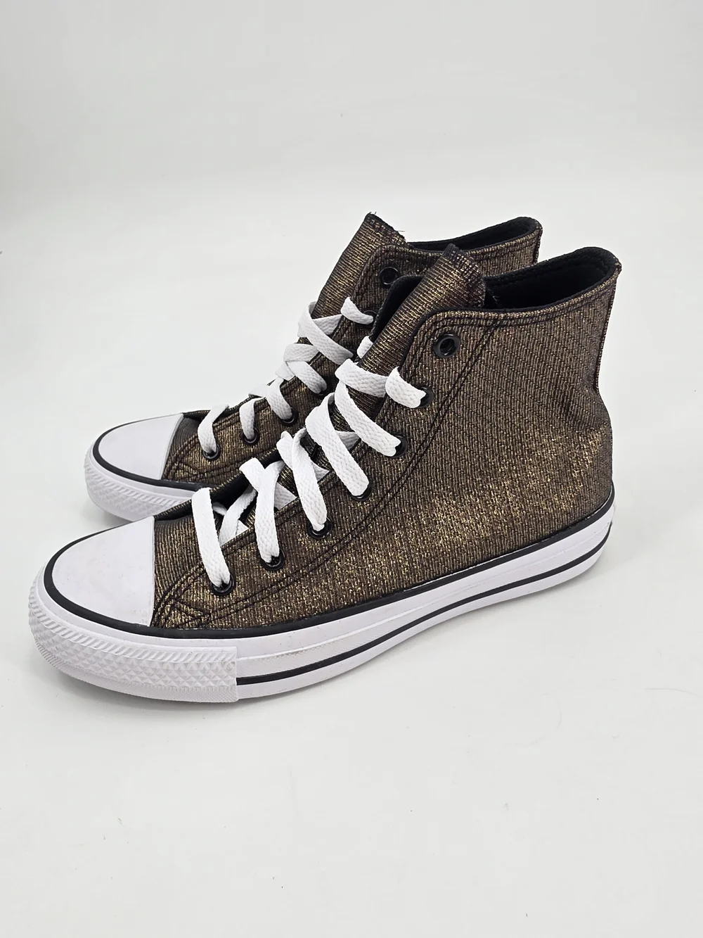 Converse Chuck Taylor All Star Sparkle Kids Shoes Size 4 NWOB
